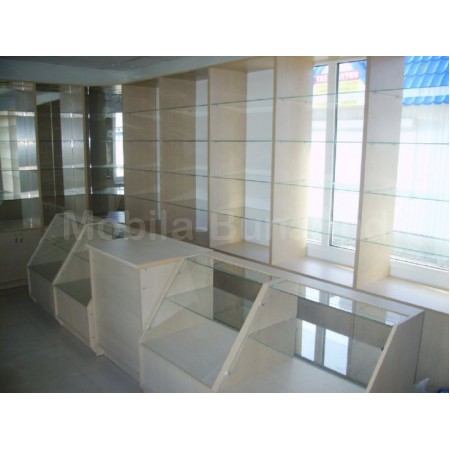 Mobilier pentru magazin A-19